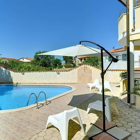 Strigo Апартаменты